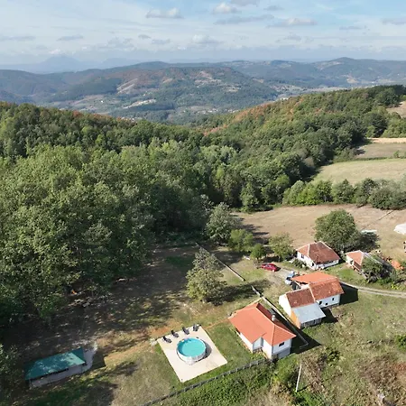 Brusnica Konaci Case de vacanță Gornji Milanovac