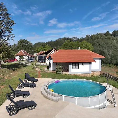 Brusnica Konaci Case de vacanță Gornji Milanovac