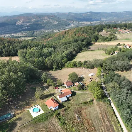 Brusnica Konaci Vikendica