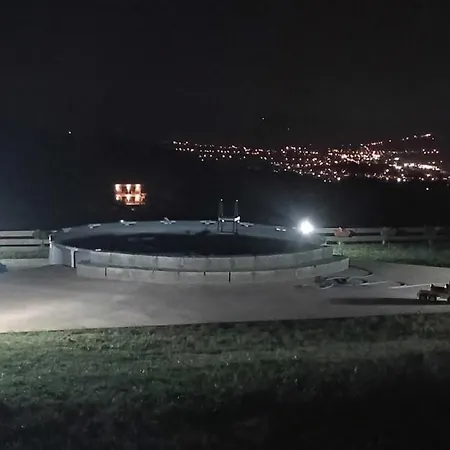 Vikendica Brusnica Konaci