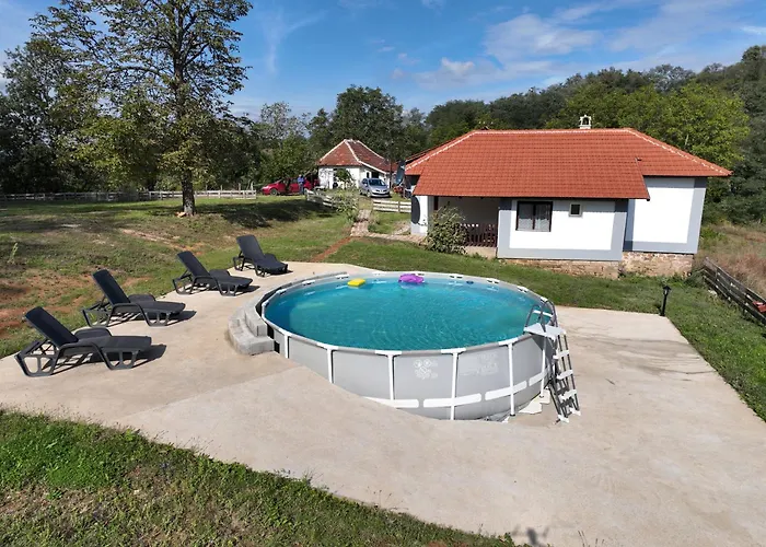 펜션 Brusnica Konaci