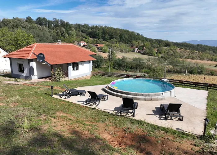 펜션 Brusnica Konaci