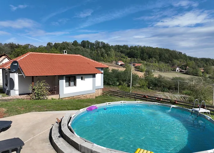 펜션 Brusnica Konaci