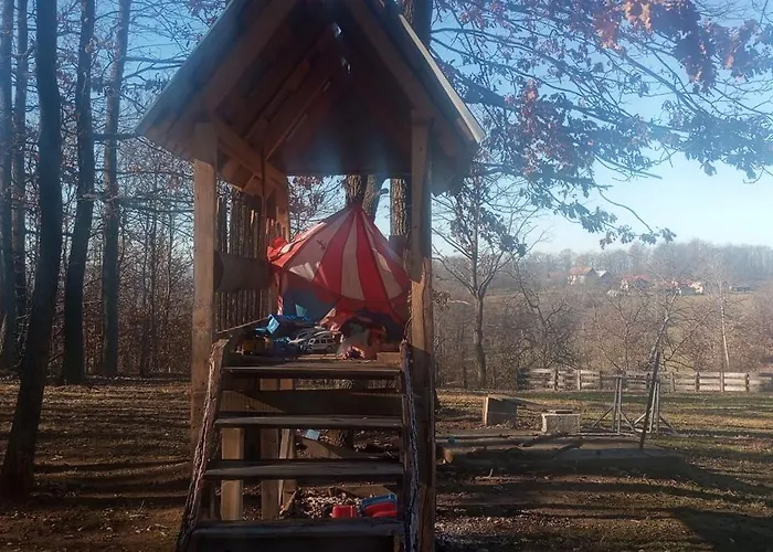 펜션 Brusnica Konaci